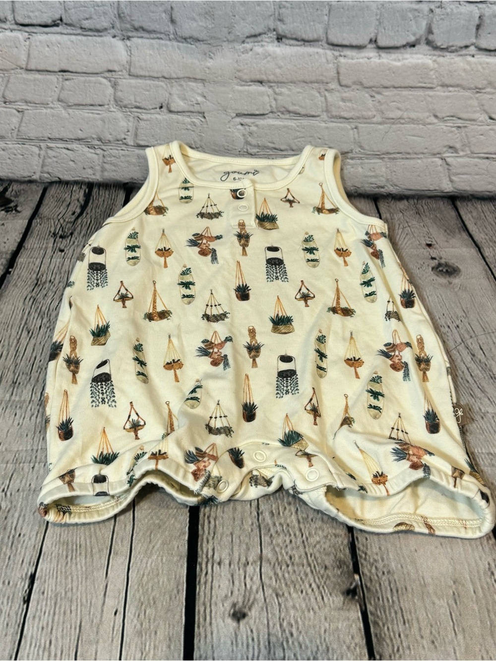 Goumi Hanging Plant Sleeveless Romper
